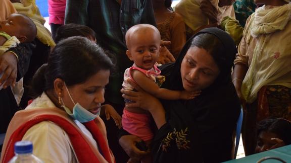 Support IPPF's Response to Rohingya Crisis in Bangladesh